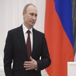Putin Blokir Kue dan Permen Impor dari Ukraina