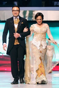 Anne Avantie MERENDA KASIH. Pergelaran 25 Tahun berkarya at Plenary Hall Jakarta Convention Center. Senayan. Jakarta Pusat. [Foto: Mohammad Abduh/Wolipop]