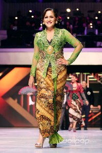 Anne Avantie MERENDA KASIH. Pergelaran 25 Tahun berkarya at Plenary Hall Jakarta Convention Center. Senayan. Jakarta Pusat. [Foto: Mohammad Abduh/Wolipop]