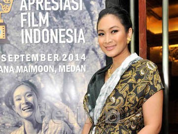 Bisnis Berlian Happy Salma