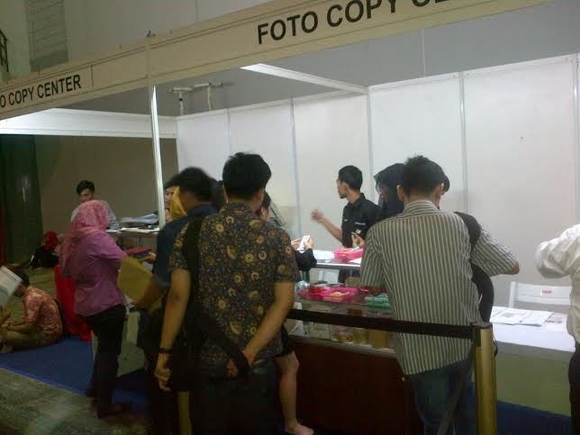 Bisnis Fotokopi Menuai Berkah di Job Fair Kemayoran