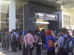 Transmedia Career Road Show di Surabaya Diburu Mahasiswa dan Sarjana