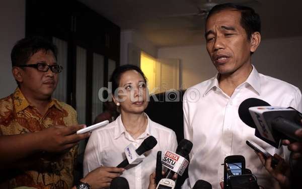 Ini Tanggapan Jokowi Soal Kritikan SBY Terhadap Tim Transisi