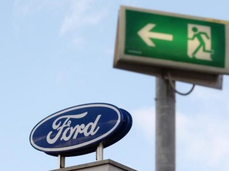 Ford Recall Mobil Terlaris
