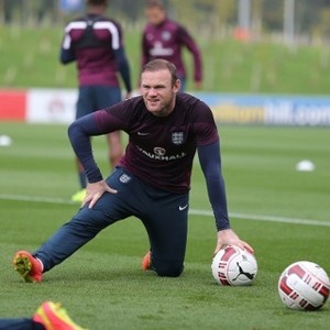 Rooney Prediksikan Laga Sulit Lawan Swiss