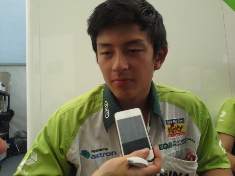 Senggolan dengan Mobil Lain, Rio Finis ke-16 di Sprint Race
