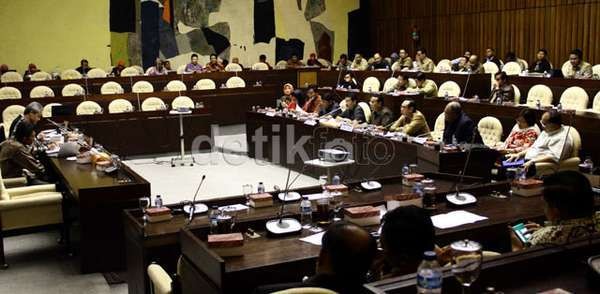 PDIP: Kalau Pemerintah Tarik Diri, RUU Pilkada Bisa Saja Batal