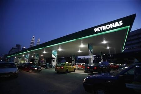 40% Pendapatan Malaysia Disumbang Petronas