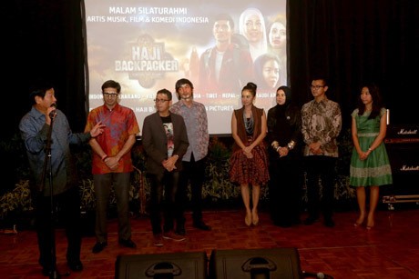 Bintang Haji Backpacker Gelar Silaturahmi dengan Artis Musik dan Komedian