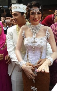 Pernikahan Selebriti Paling Hits 2014 (1)