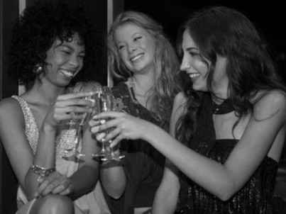 Kocok Terus! Arisan Jetset Bikin Banyak Utang, Sosialita Pun Pusing