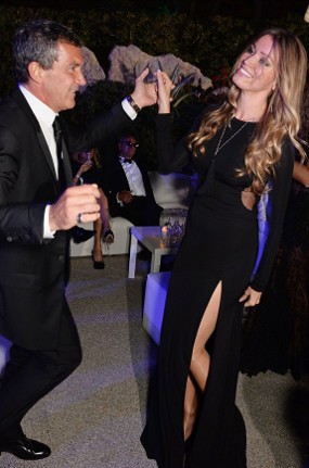 Wanita Cantik Ini Dikabarkan Kekasih Baru Antonio Banderas