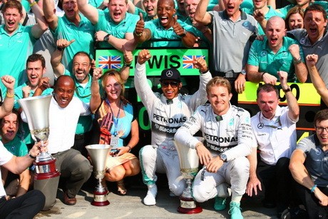 Mercedes Bantah Ada Konspirasi di Balik Kemenangan Hamilton