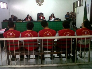 Terdakwa Tuding Hakim Terima Suap, Sidang Kasus Pemerasan Rusuh