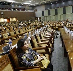 Keinginan Mengembalikan Pilkada ke DPRD Disebut Menyesatkan