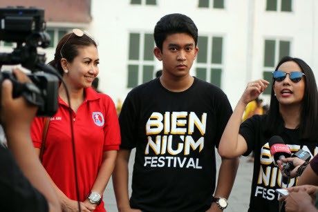 Ketika Angel Pieters Jadi Guru