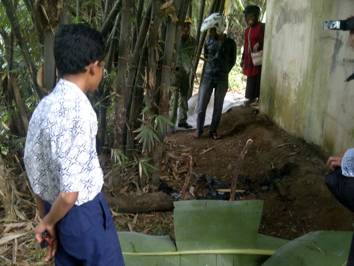 Tari Terbakar di Belakang Rumah Kosong, Ini Hasil Olah TKP Polisi