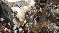 Masjid Ambruk di Pakistan Tewaskan 24 Orang