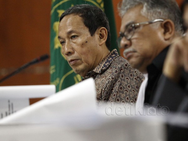 Sidang Lanjutan Mantan Warek UI Tafsir Nurchamid