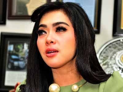 Diminta Raffi Manggung di Pernikahannya, Syahrini Enggan Dibayar