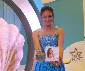 Nadine Chandrawinata Luncurkan Parfum Terinspirasi Dari Suku Bajo