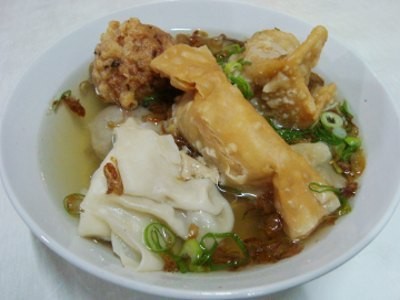 Tanpa Daftar Menu Bukan Berarti Penjual Makanan Ini Kepruk Harga