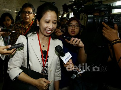 Rini Soemarno Temui CT