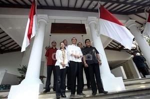 Jokowi dan Wiranto Bertemu di Kantor Transisi Bahas Kabinet