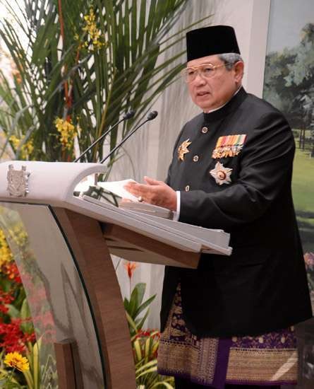 Jika Memihak Rakyat, Presiden SBY Harus Nyatakan Tak Setuju Pilkada DPRD