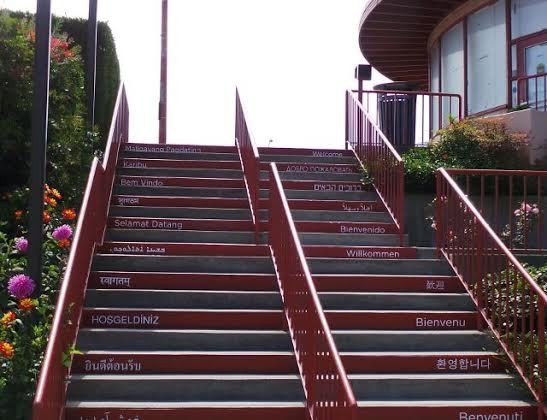 Wah! Ada Tulisan Selamat Datang di Jembatan Golden Gate