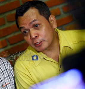 Dikabarkan Coba Bunuh Diri, Unang Hanya Senyum-senyum