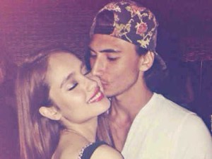 Cinta Laura Dicium Mesra Bule, Verrell: Dibilang Nyesek Nggak Juga
