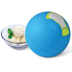 Wouw! Dengan Menendang-nendang Bola Ini Es Krim Lezat Bisa Siap Sekejap