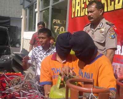 Dua Pengoplos Elpiji Diamankan Polres Sidoarjo