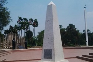 Misteri Tugu Obelisk di Taman Proklamator