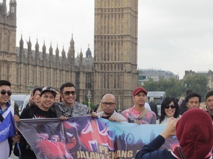 Nidji Bawa Hangatnya Matahari Indonesia ke Atas Langit London
