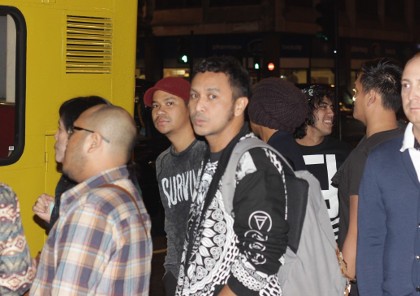 Menikmati Malam Terakhir di London dengan Double Decker Bus