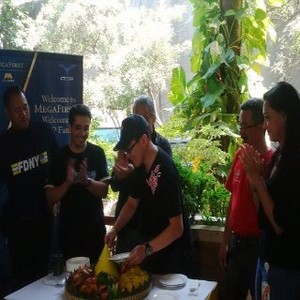 Jadi Bank Lifestyle, Bank Mega Gandeng Komunitas Motor Gede