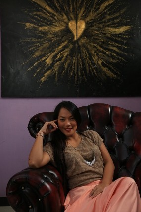 Jenny Cortez dan Kisah Lukisan Pemberian Mantan