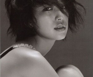 Mika Nakashima Rilis Dua Album Terbaik November Mendatang