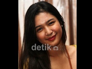 Surprise! Mikha Tambayong Nangis Dapat Hadiah Kue Ultah