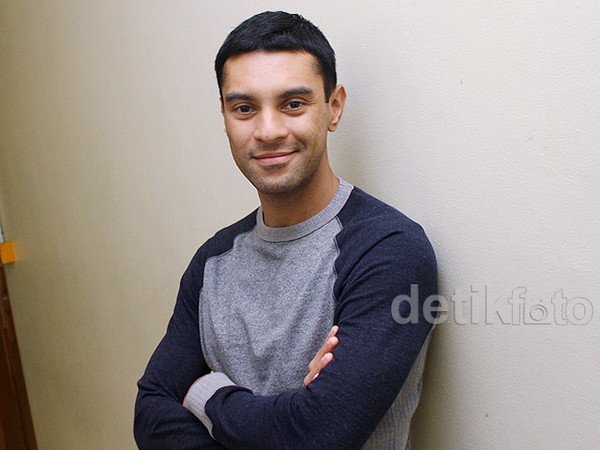 Gaya Kasual Didi Riyadi
