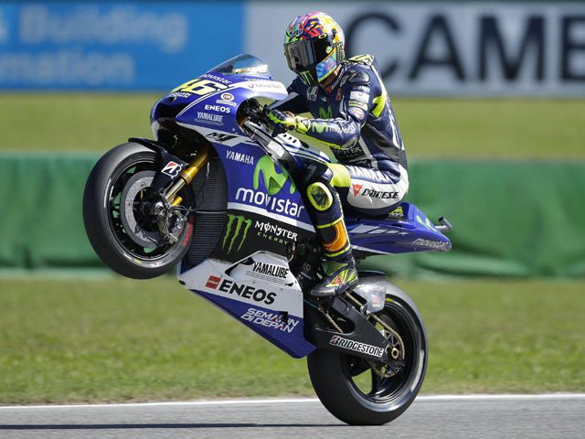 Rossi Raih Kemenangan Pertama Musim Ini