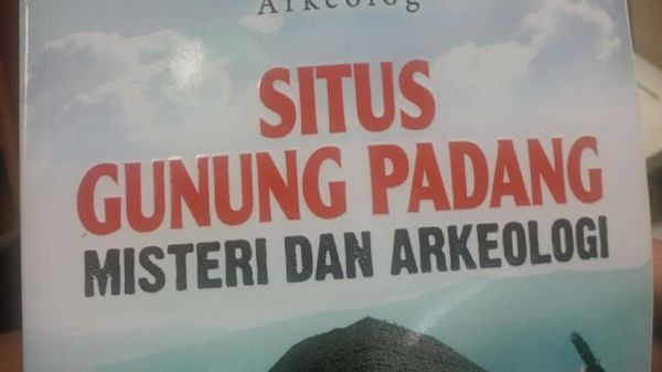 Misteri dan Mitos Seputar Gunung Padang, Percaya Nggak 