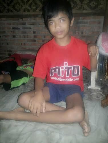 Sam, Remaja 14 Tahun dari Keluarga Miskin ini Lumpuh dan Tak Punya Biaya Pengobatan