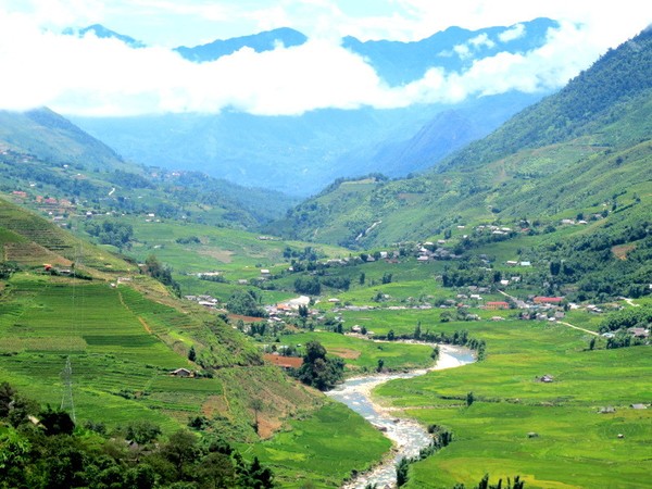 Cantiknya Negeri Dongeng di Vietnam
