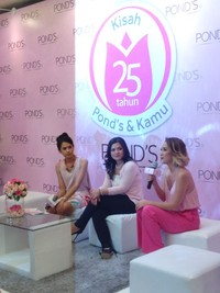Menjadi brand ambassador untuk Ponds cukup lama, membuat BCL ikut menyebarkan arti kecantikan yang sesungguhnya. Tidak terpatok dengan kulit coklat atau putih, menurutnya semua wanita Indonesia itu cantik. Tapi tidak semua merasa cantik. Jadi yang penting itu dari dalam dan ditunjang dengan apa yang ada, ujar istri dari Ashraf Sinclair itu di Hotel Mulia, Jakarta, Selasa (16/9/2014).