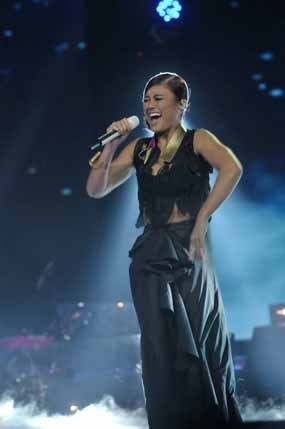 Agnez MO Akhirnya Lolos! Ini Daftar Nominasi MTV EMA 2014