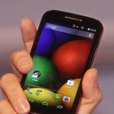 Masuk Indonesia, Moto E Siap Ganggu Redmi 1S