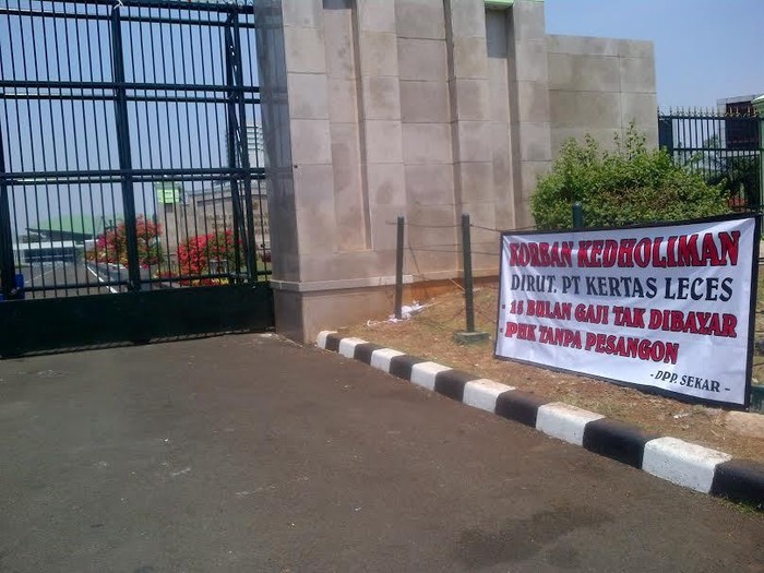 Gaji Tak Dibayar 17 Bulan, Karyawan BUMN Ini Demo ke DPR